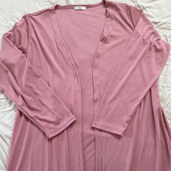 Pink Ribbed Lounge Set - Picture 2 of 4